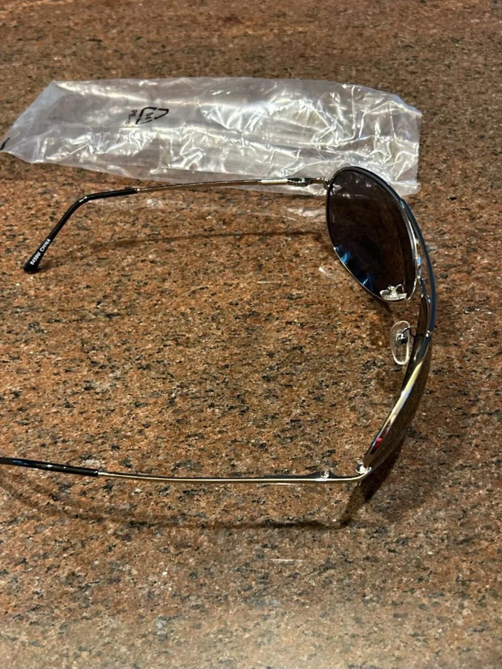 Mirrored Silver Rims Sunglasses - NWOT